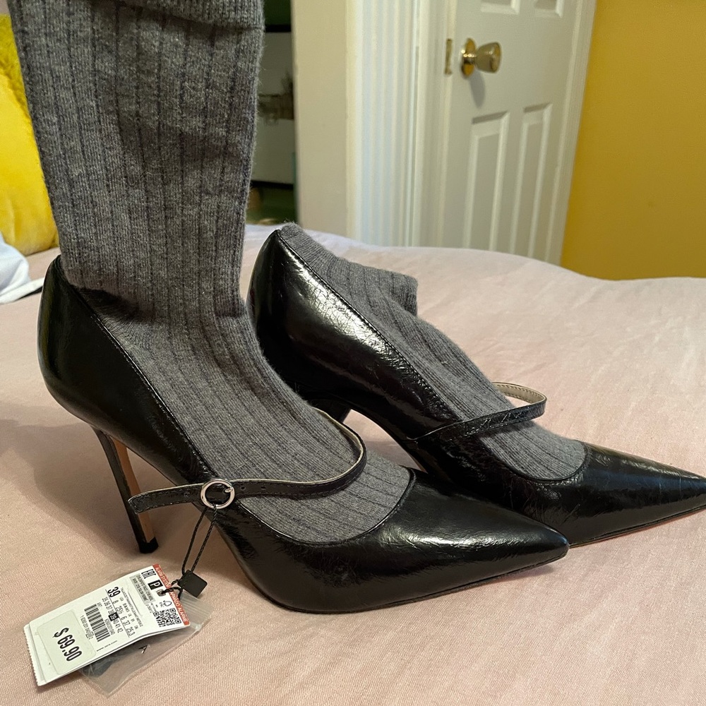 Cute ZARA black strapped heels with gray sock